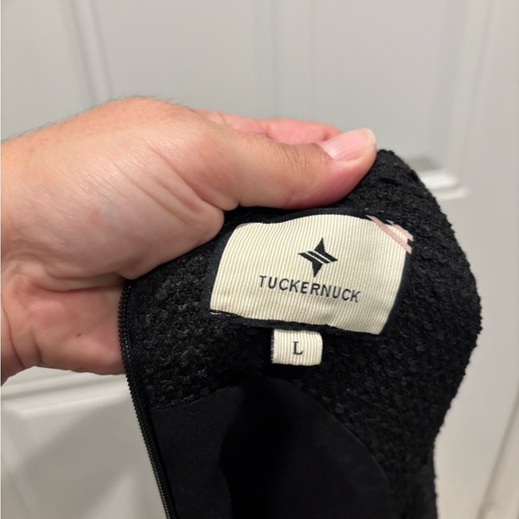 Tuckernuck Black Tweed Sleeveless Jackie L - Picture 6 of 6